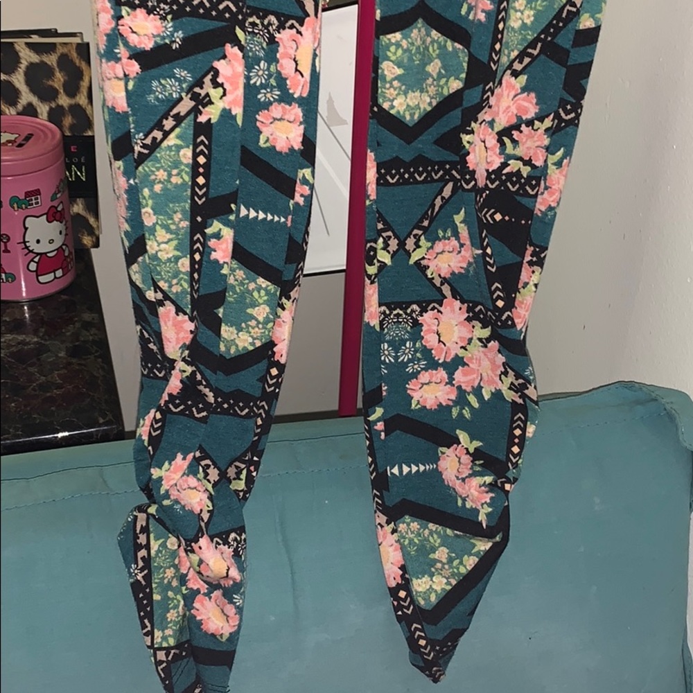 Forever 21 Drawstring Pants - Picture 3 of 3